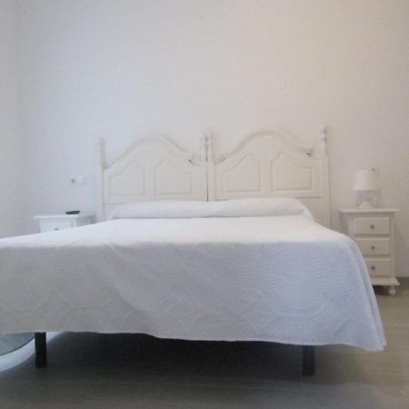 Hostal Andalucia Альмуньекар Экстерьер фото